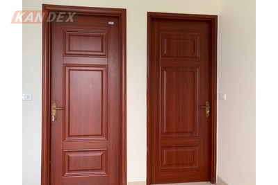 Mẫu cửa thép vân gỗ phù hợp với phòng thờ chớ nên bỏ qua!