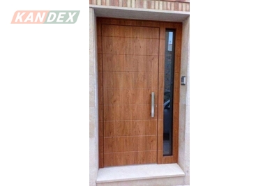 Cửa gỗ lõi thép chống cháy nên lắp khoá thẻ từ hay không?