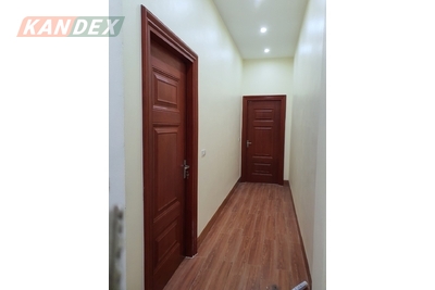 Cửa thép vân gỗ giá rẻ nên mua không? Chất lượng thế nào?