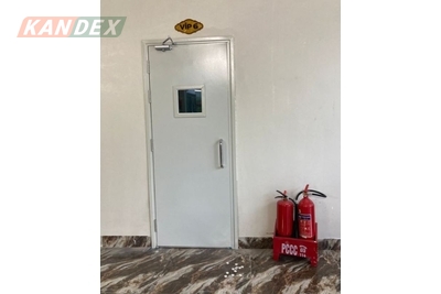 Cửa chống cháy 90 phút không còn kín khí cách nào khắc phục?