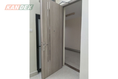 Cửa thép sơn tĩnh điện vân gỗ có độc hại hay không? Xem ngay