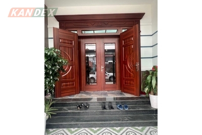 Cửa thep van go - Giải pháp hữu hiệu cho mùa mưa, mua ngay!