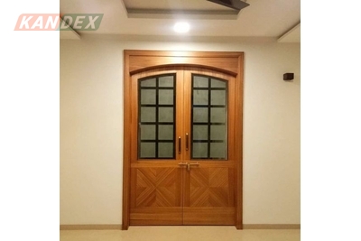 3 đặc điểm nổi bật của cửa thép vân gỗ kính, Xem ngay!