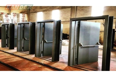 Cửa Chống Cháy EI 45: Các Yêu Cầu Pháp Lý Từ QCVN Cụ Thể