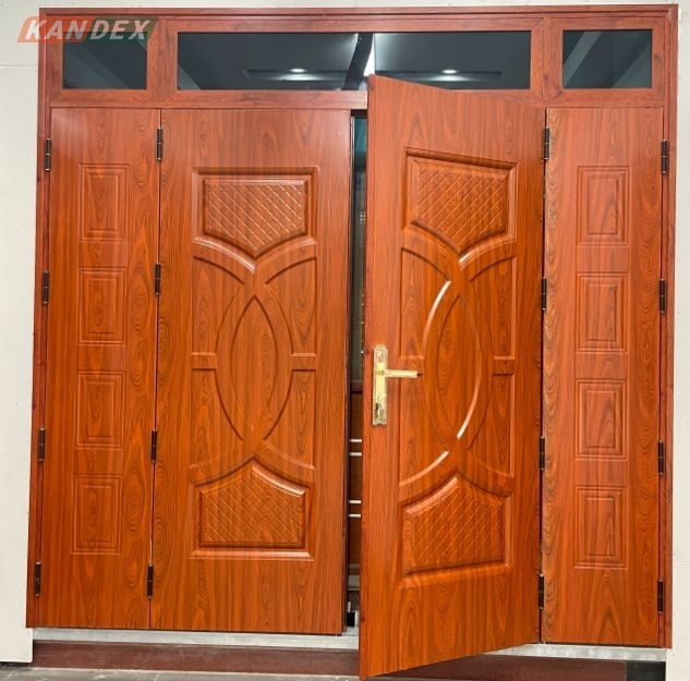 Ưu điểm vượt trội cửa thép vân gỗ 4 cánh lệch