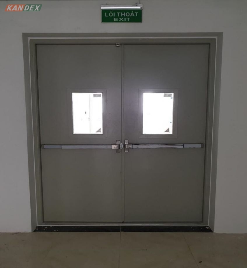 Cửa Thoát Hiểm Chống Cháy Trong Các Tòa Nhà Cao Tầng: Tại Sao Cần Thiết?