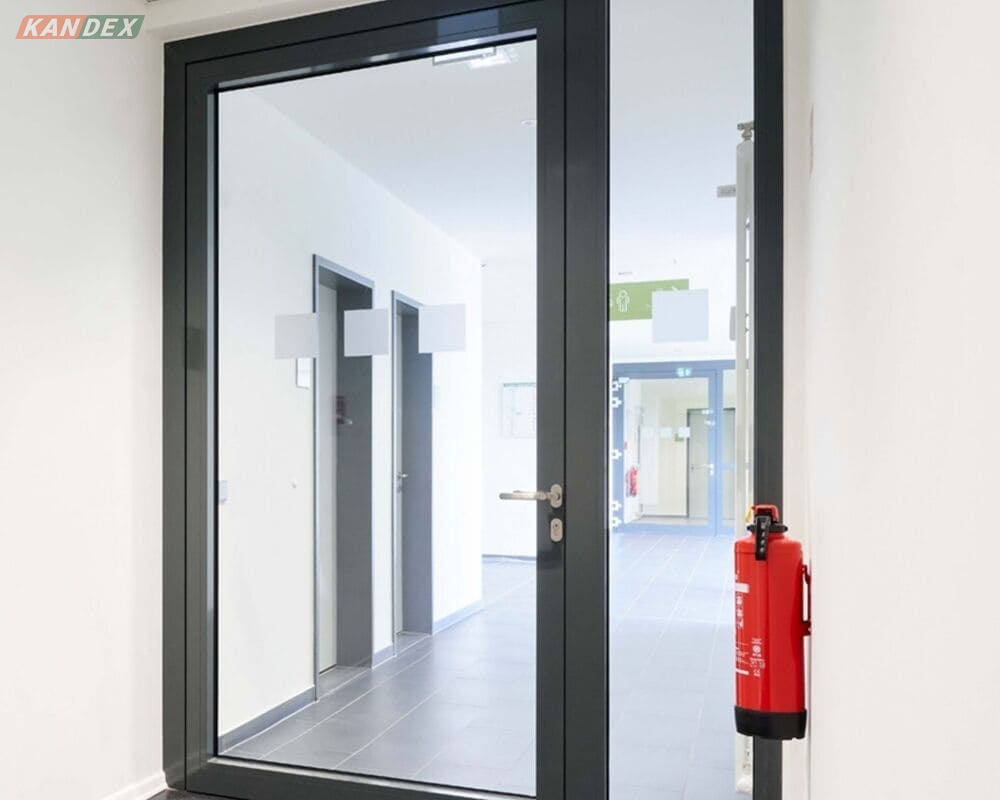 Những Lưu Ý Khi Chọn Cửa Kính Chống Cháy Cho Văn Phòng