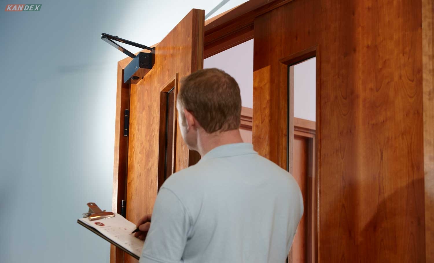 Hướng Dẫn Bảo Trì Cửa Chống Cháy Định Kỳ Đúng Kỹ Thuật