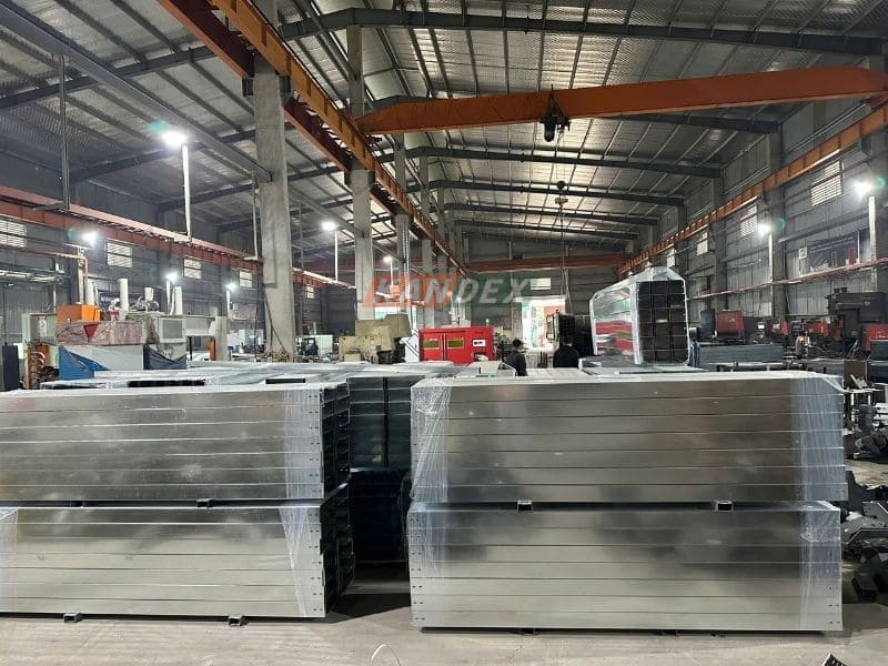 Máng Cáp Điện Các Loại Đạt Chuẩn ISO 9001:2015, Giá Tận Xưởng