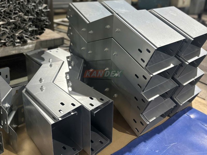 Phụ Kiện Thang Máng Cáp - 25 Loại Phổ Biến, Giá Tận Xưởng