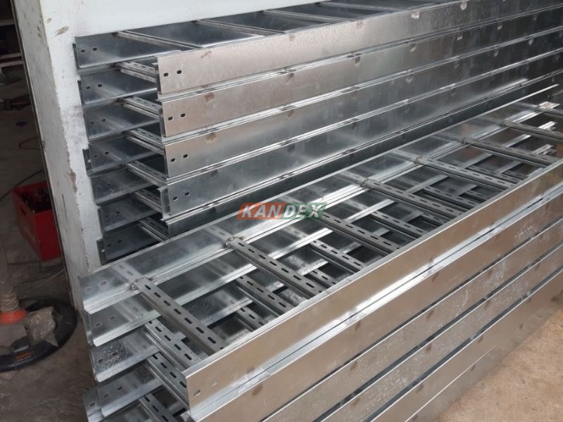 Thang Cáp Inox 201 Chống Gỉ Tốt, Đủ Kích Thước Báo Giá